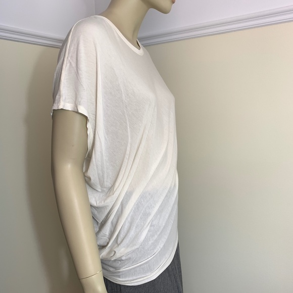 KIT and ACE technical cashmere Wave Tee 8 NWT - Picture 5 of 16